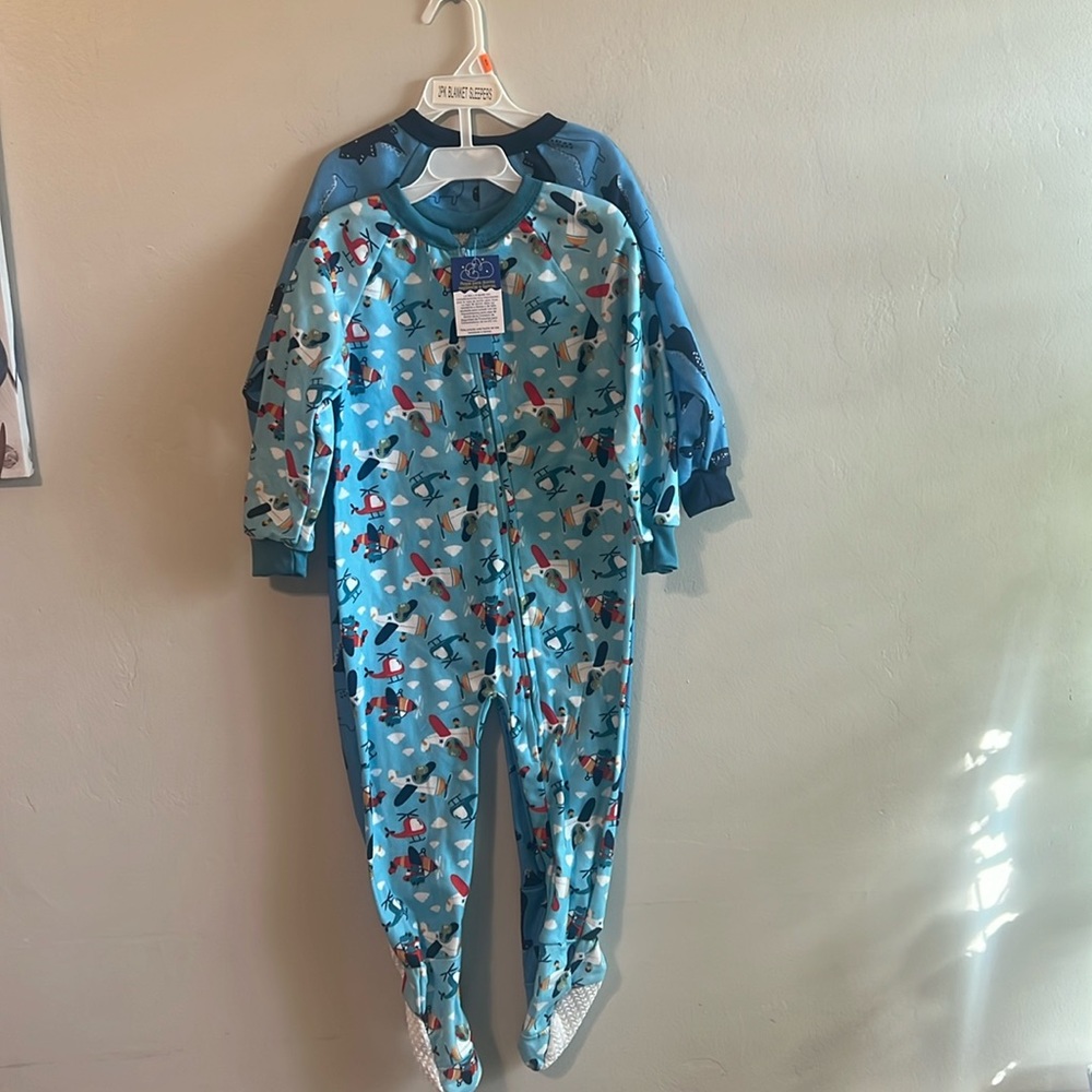 Mon Petit Pajamas toddler 2 pack Blanket sleepers NEW, Blue, airplane/dinosaur